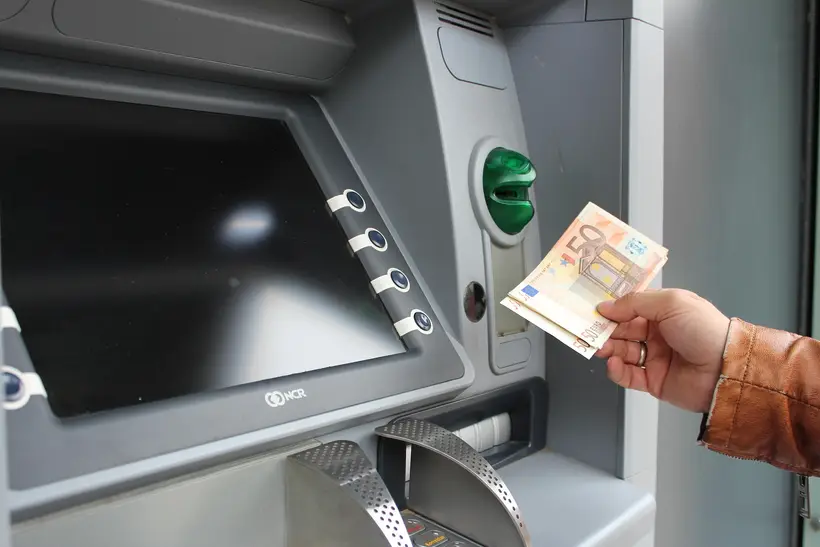 Close view of a cryptocurrency kiosk screen showing a transaction quote